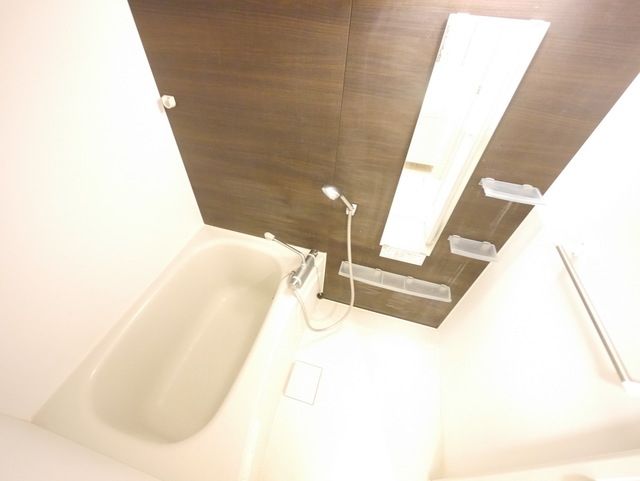 バス・シャワールーム　★お部屋探しは株式会社タウンハウジング東京、京王八王子店で…