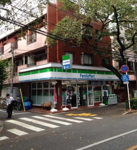 コンビニ　ファミリーマート 中野松が丘店（コンビニ）まで285m