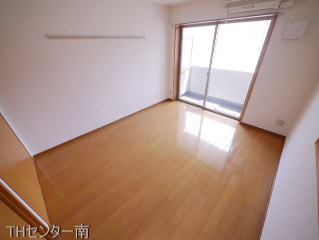 居室・リビング　角部屋です