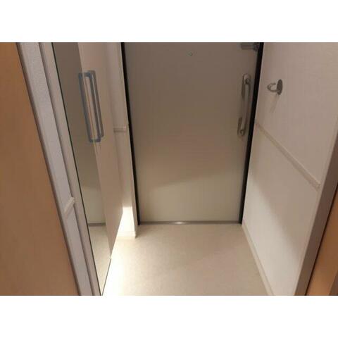 玄関　クローゼットございます♪