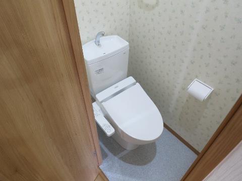 トイレ　シャワー付トイレ