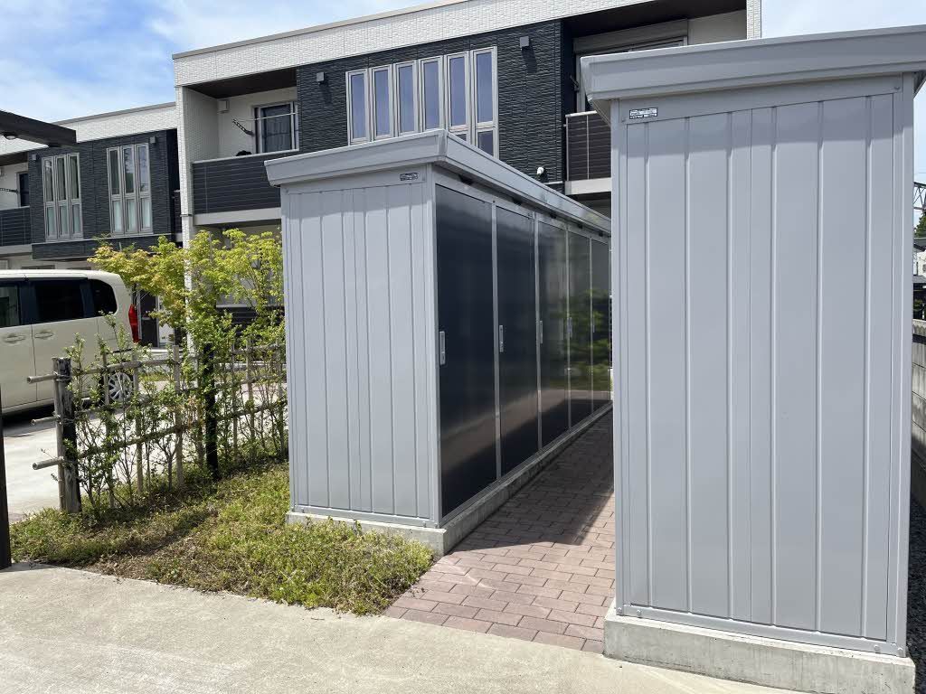 建物外観　ストッカー
