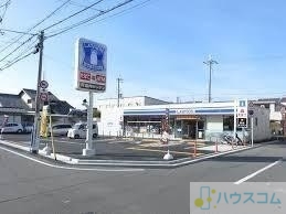 コンビニ　ローソン 摂津一津屋一丁目店（コンビニ）まで487m