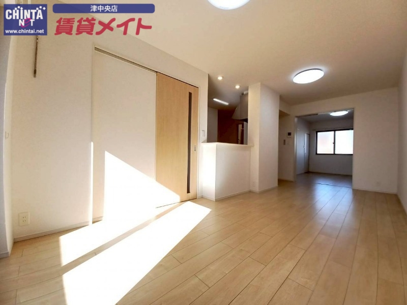 居室・リビング　同型タイプのものです