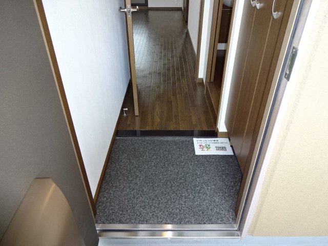 玄関　玄関（イメージ）