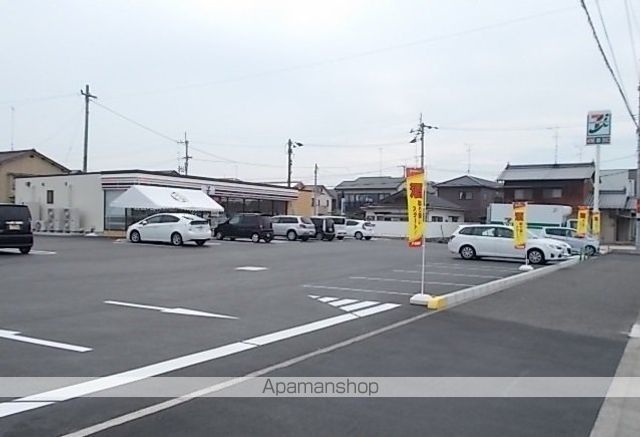コンビニ　セブンイレブン東村４丁目店様（コンビニ）まで850m