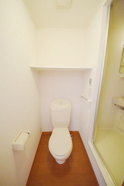 トイレ　★清潔感のあるトイレです★