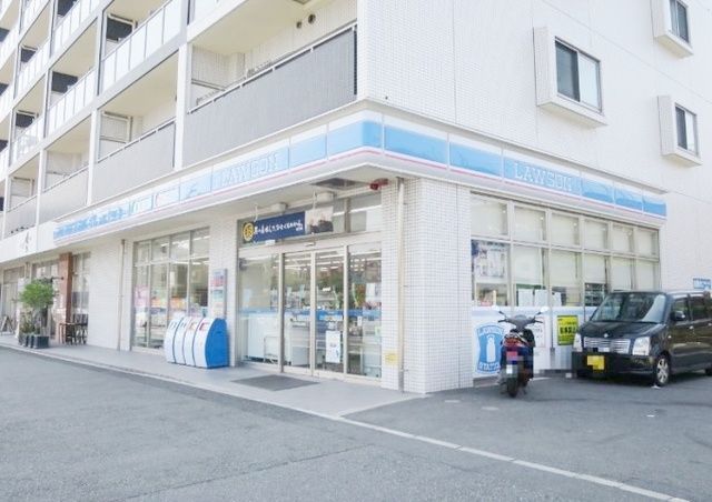 コンビニ　ローソン戸塚川上町店（コンビニ）まで600m