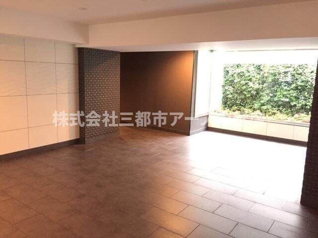 その他共有部分　ザ・パークハビオ目黒　は三都市アース中延店へお任せください！