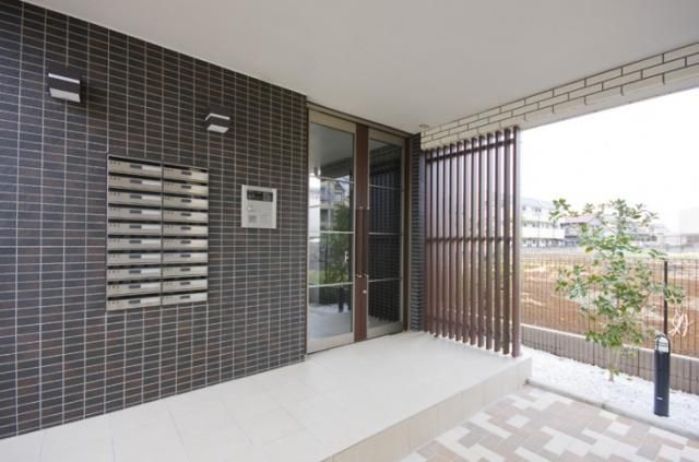 多摩都市モノレール 甲州街道駅 徒歩4分 4階建 築17年の外観写真