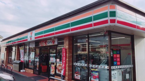 コンビニ　セブン-イレブン昭島上川原２丁目店（コンビニ）まで317m