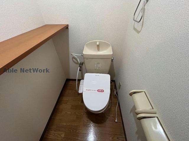 名鉄三河線 小垣江駅 徒歩8分 3階建 築26年のトイレ写真
