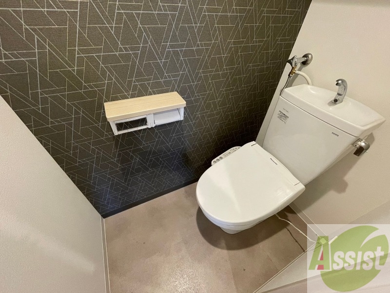 トイレ　トイレです。ウォシュレット付を探している方、おすすめです。