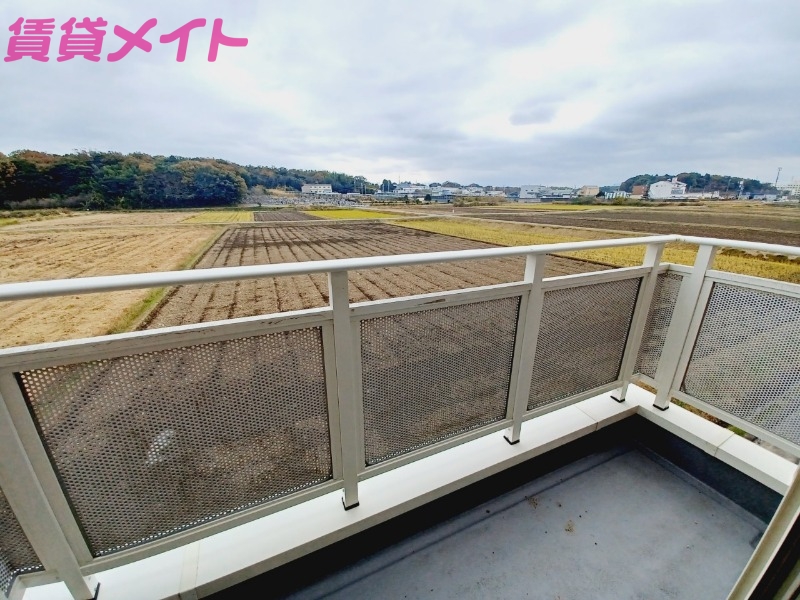 バルコニー　別部屋反転画像参考