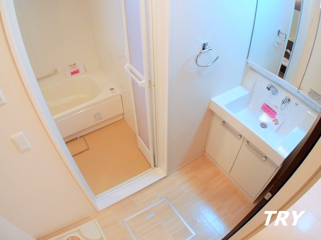 洗面設備　シャンプードレッサー付き