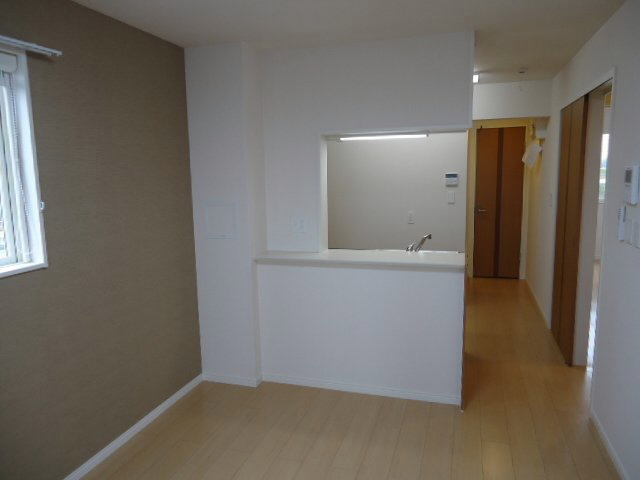 居室・リビング　広さ約10帖のリビングです！2面採光です！