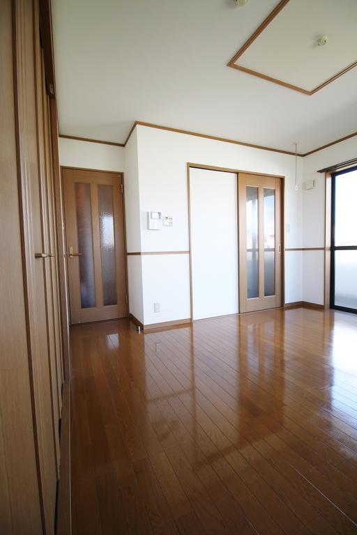 居室・リビング　キッチンスペース別  照明器具完備