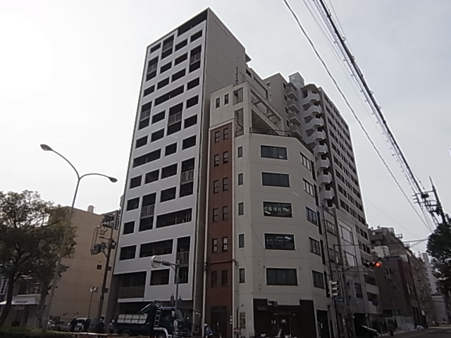 【神戸市中央区古湊通のマンションの建物外観】