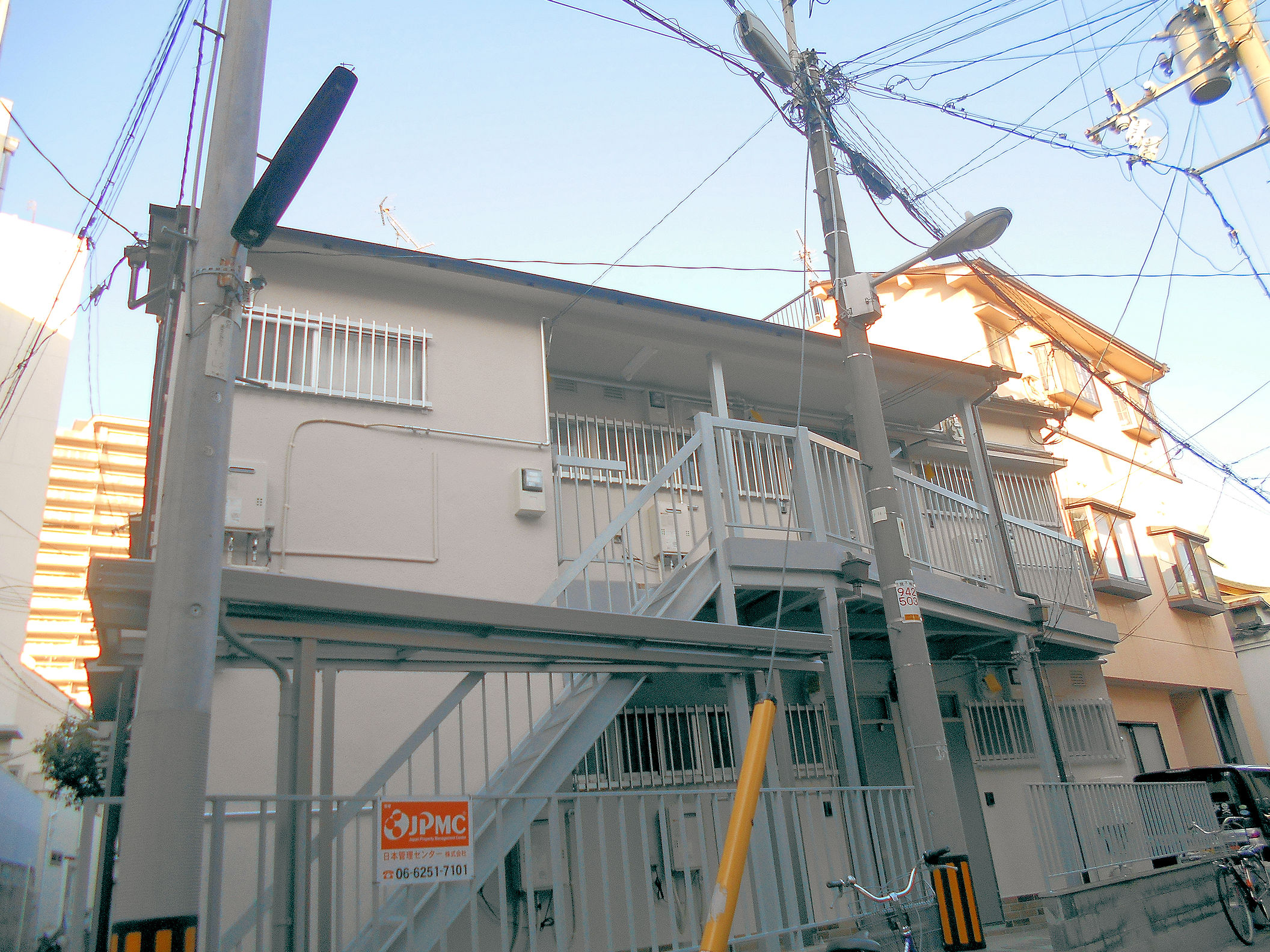 建物外観　外装もきれいになりました