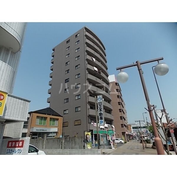 名古屋市西区浄心のマンションの建物外観