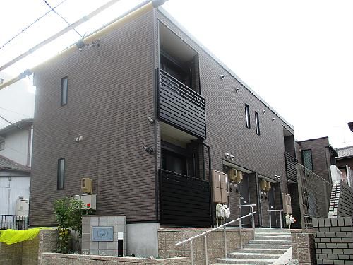 名古屋市南区中割町のアパートの建物外観