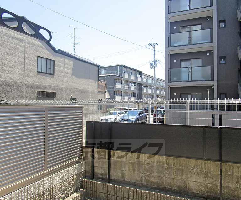 【京都市西京区桂河田町のマンションの眺望】