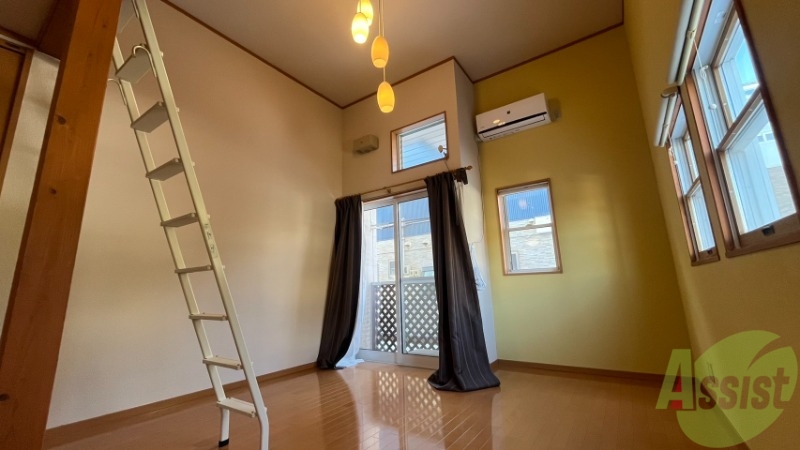 居室・リビング　８．５帖のリビングになります。伸び伸び出来そうですね。