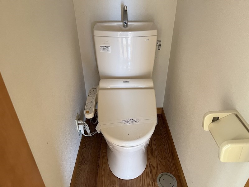 トイレ　シャワートイレ