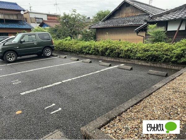 【Ｍａｉｓｏｎひまわりの駐車場】