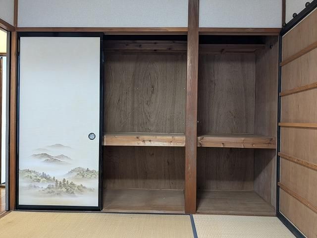 【すみれ台一戸建の収納】