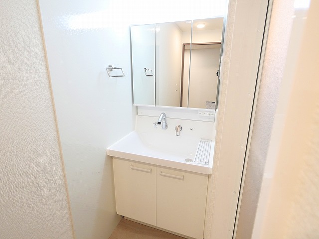 洗面設備　忙しい朝には欠かせない洗面所です