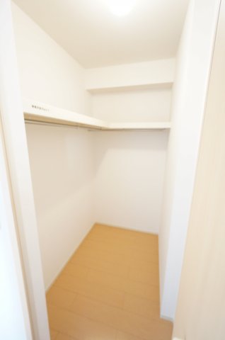 収納　※同物件・反転タイプの写真です。