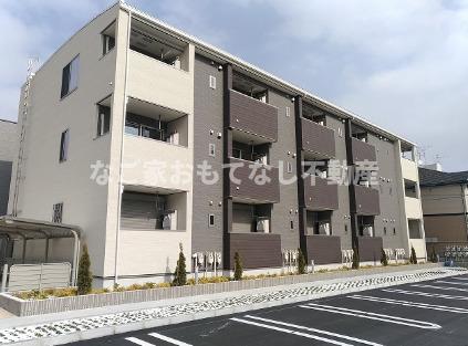 建物外観　モデッサ　ゴサイビ（Modessa　Gosaibi）