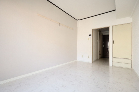 居室・リビング　※別部屋の写真です