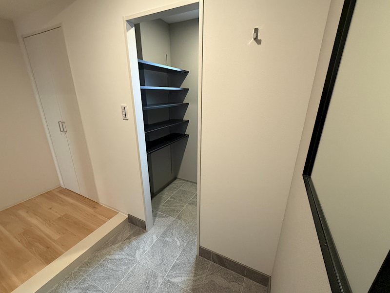 収納　シューズクローゼット