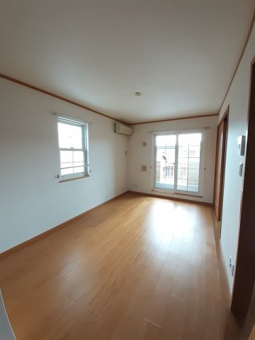 居室・リビング　居間です