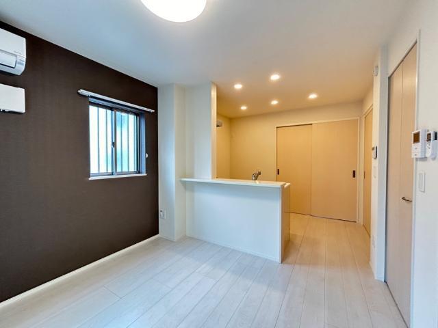 居室・リビング　同仕様