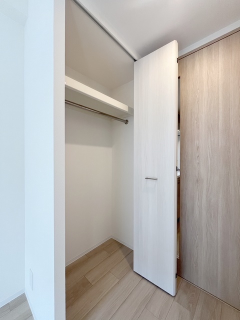 収納　高さもあるクローゼット♪使い勝手間違いなし．．．