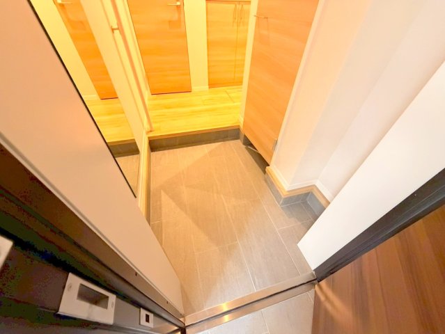 玄関　素敵な玄関は毎朝あなたを元気に送りだしてくれますよ。