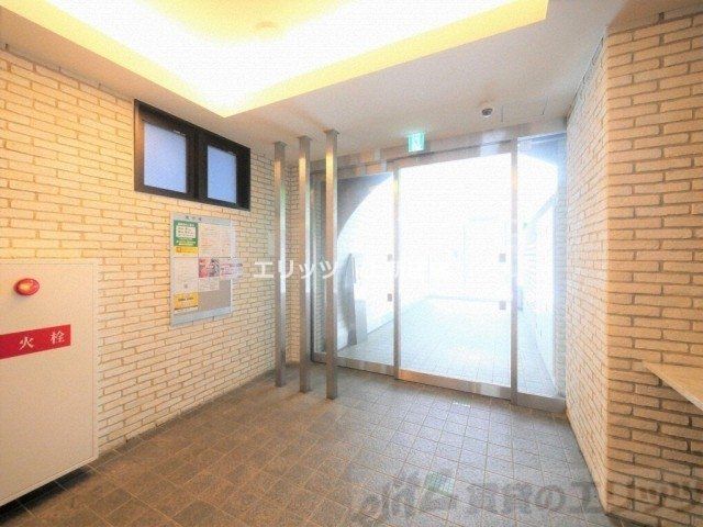 ロビー　エントランス