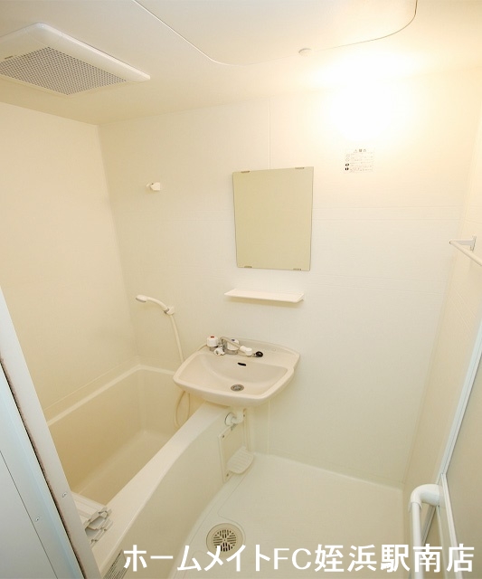 バス・シャワールーム　★お早めにお電話ください♪★参考写真