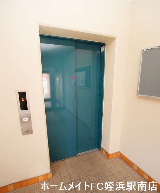 ロビー　★エレベーターで楽々移動♪★