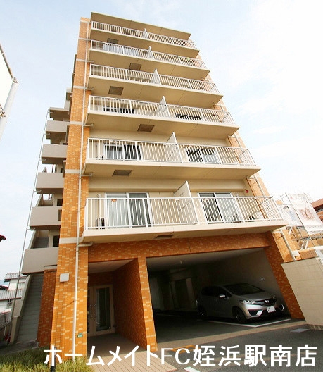 建物外観　★駅近で住環境も充実♪★