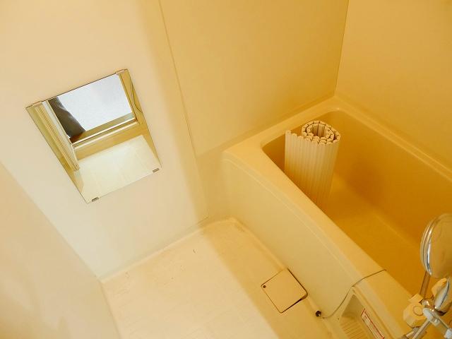 バス・シャワールーム　浴室