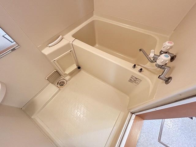 バス・シャワールーム　浴室