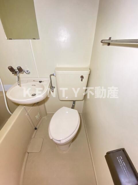 トイレ　※他部屋写真使用