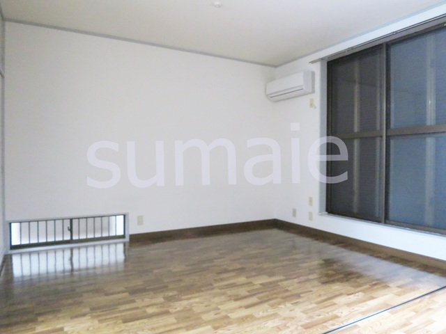 居室・リビング　開放的なリビングです☆