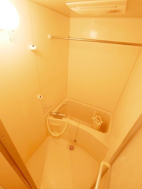 バス・シャワールーム　★お問い合わせはタウンハウジング神奈川橋本店まで★