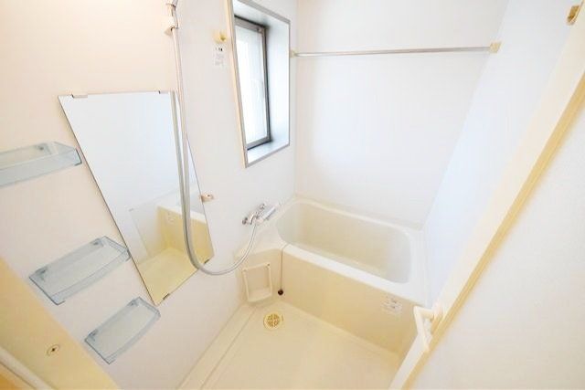 バス・シャワールーム　別部屋写真