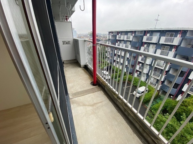 バルコニー　図面と現状に相違がある場合には現状を優先